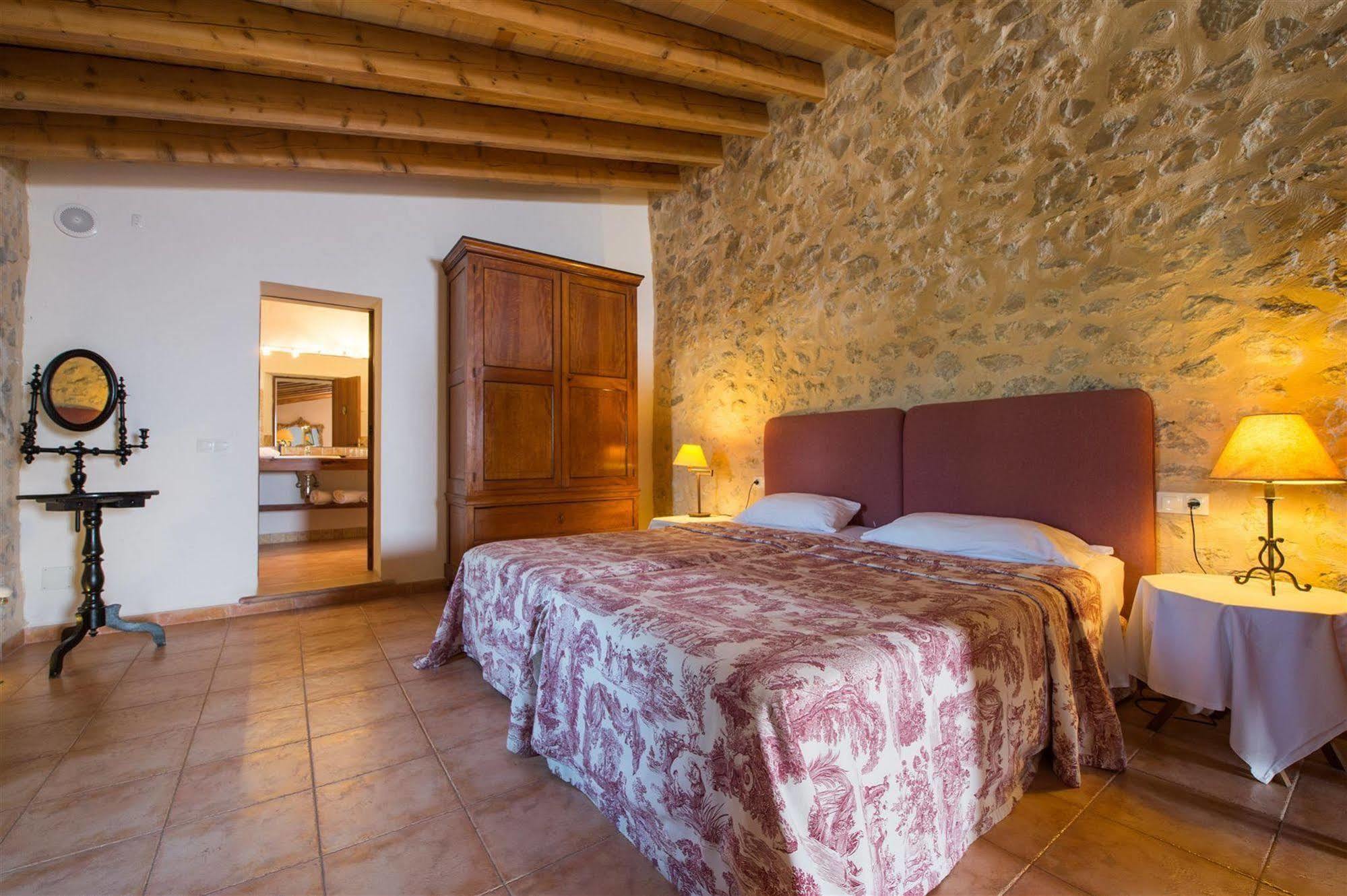Hotel Rural Can Feliu Porreres Exterior foto